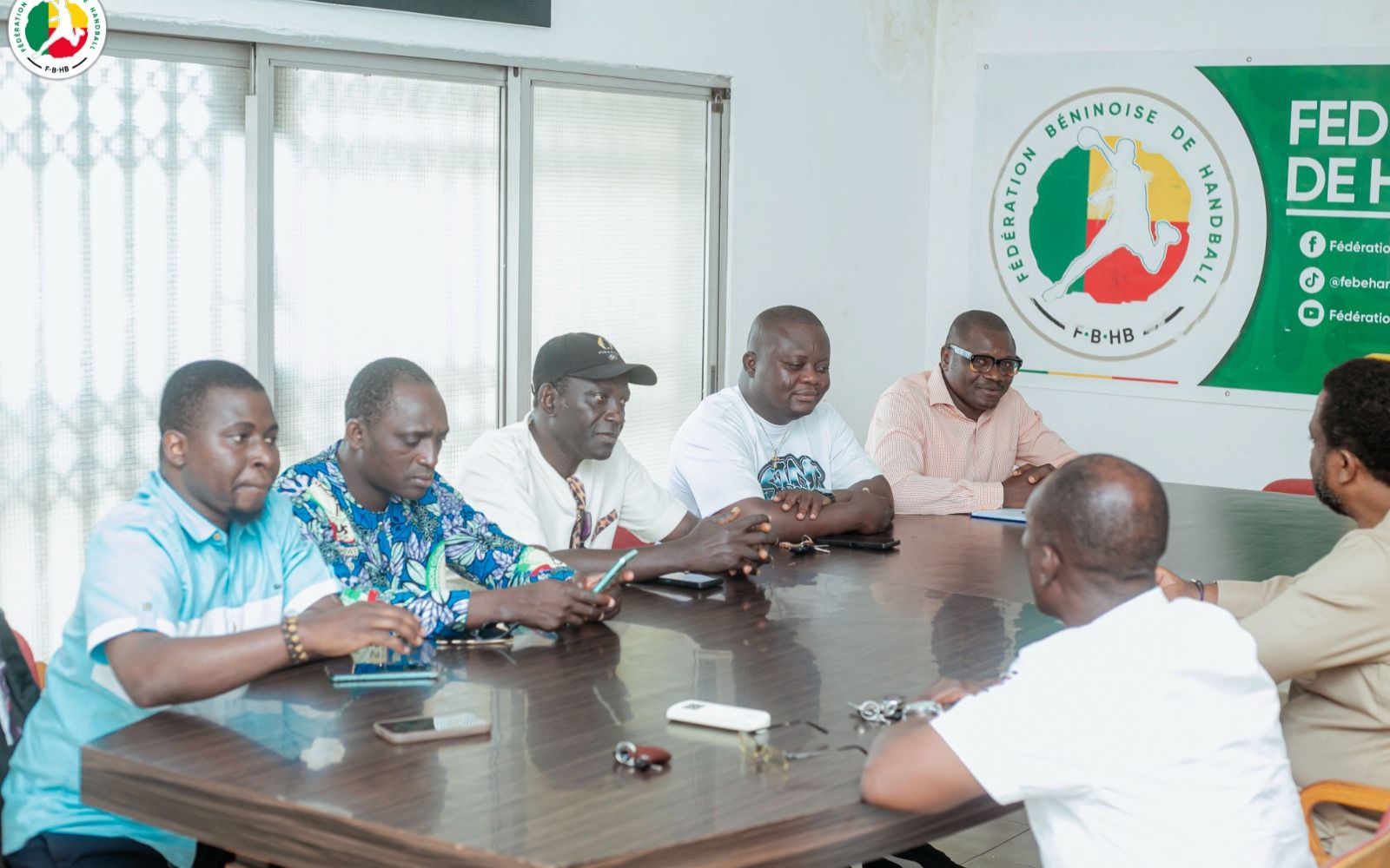L’APS-Bénin et la FBHB s’accordent sur de nouvelles initiatives pour le handball béninois