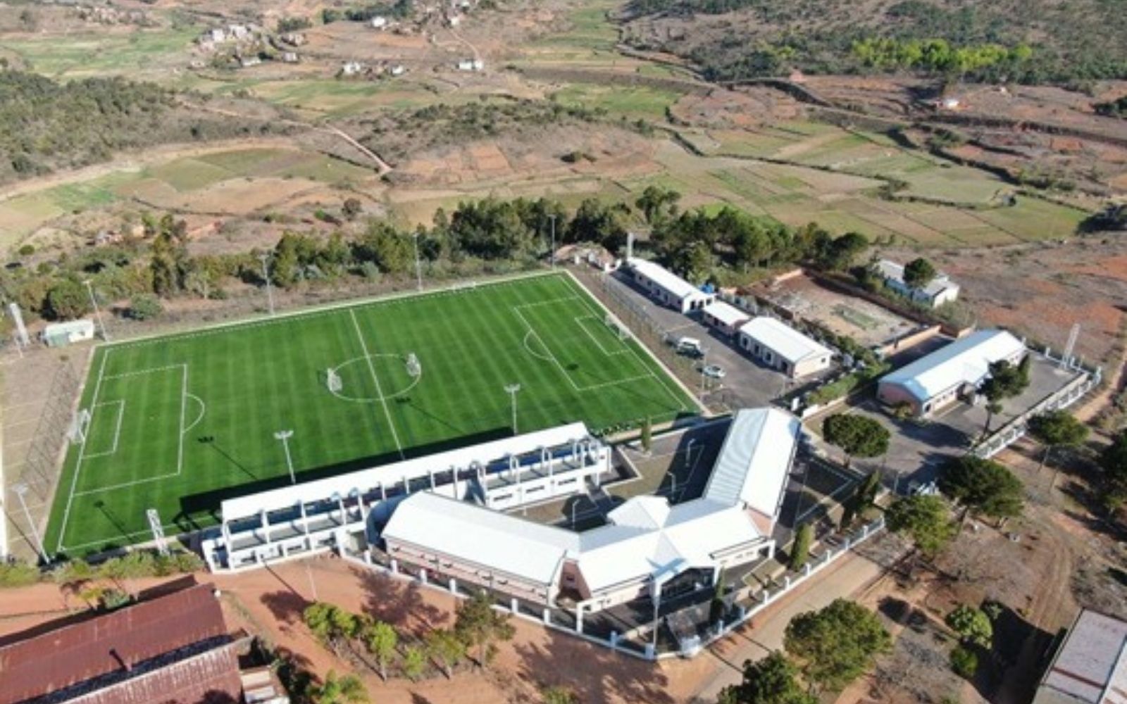 Madagascar : La FIFA appuie le football local avec deux inaugurations majeures