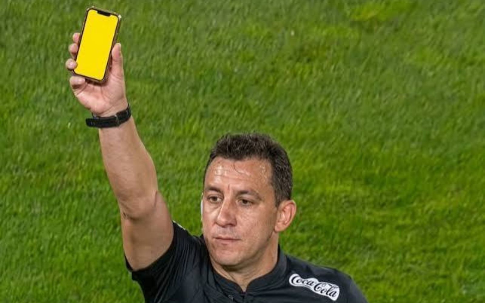 Arbitrage : Les cartons changent de visage en Uruguay