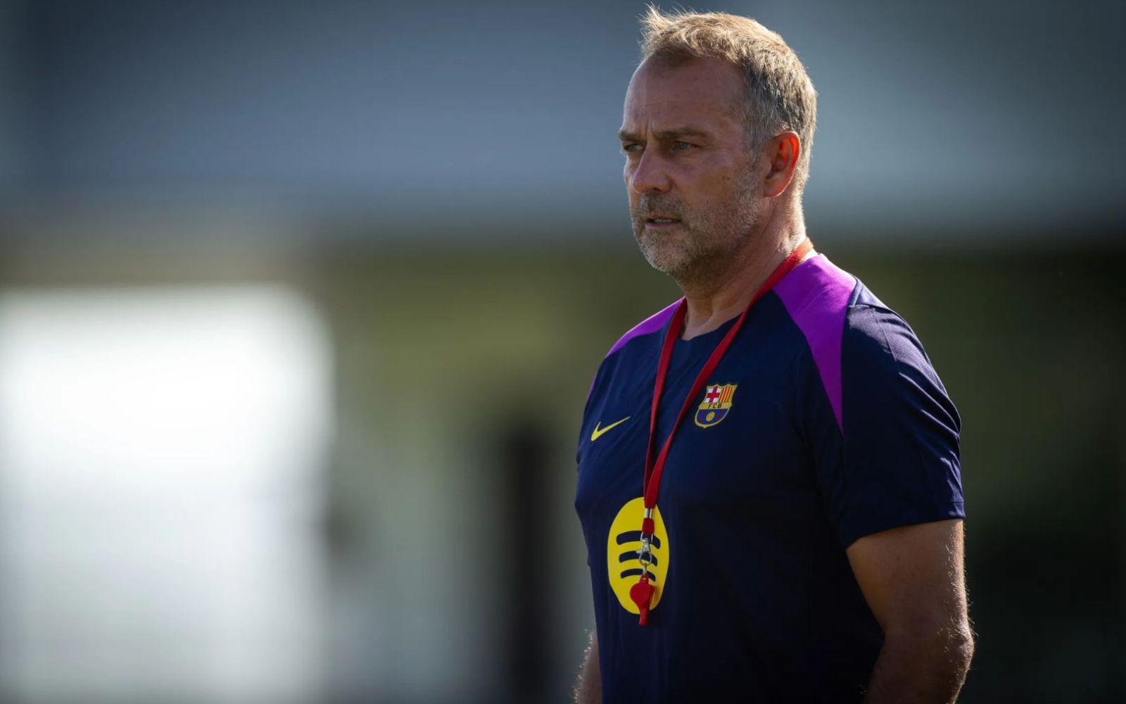 FC Barcelone : Flick face à un casse-tête défensif