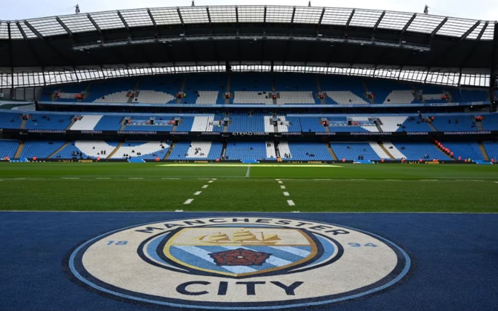 Manchester City visé par une sanction historique
