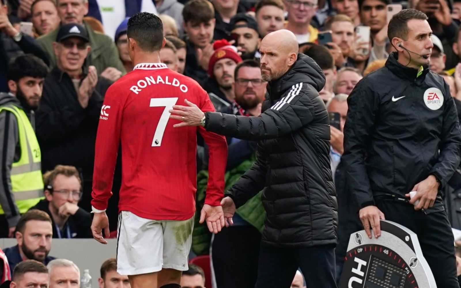 Cristiano Ronaldo : Ten Hag règle ses comptes