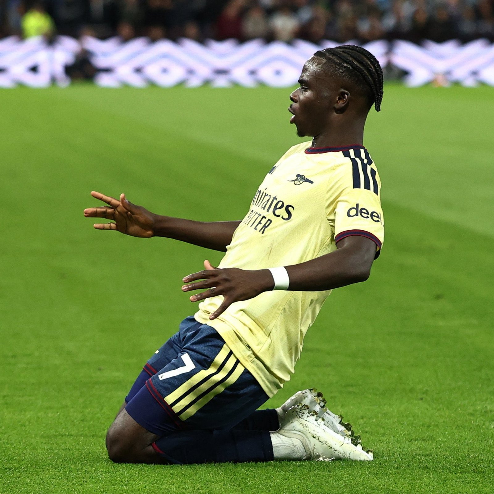 Premier League (J2) : Saka délivre Arsenal