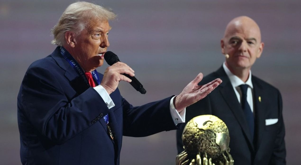 FIFA : Donald Trump se mêle encore de football aux côtés d’un Infantino sous pression