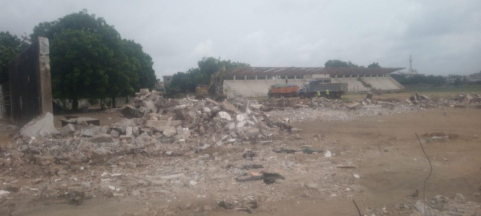 Stade René Pleven : Les travaux de modernisation ont démarré et s’accélèrent