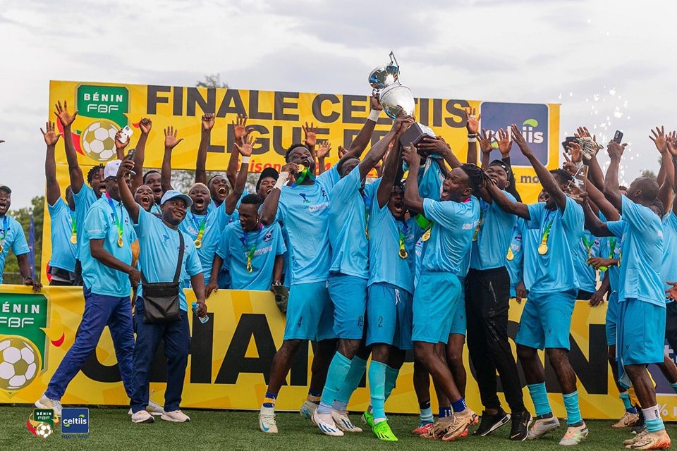Ligue Pro 2024-2025 : Meilleur buteur, champion, vice-champion…, place aux récompenses !