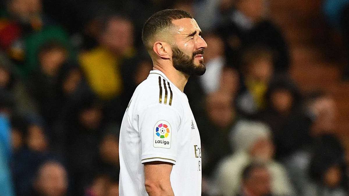Réal Madrid : Karim Benzema officiellement forfait pour le Classico