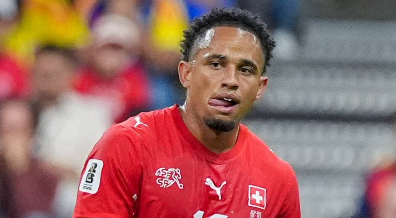 Okafor claque la porte de la Suisse