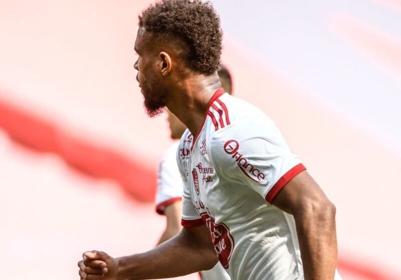 Steve Mounié : “Mon jeu de tête surpasse celui de tout le monde”