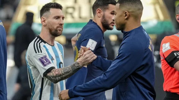  PSG : Lionel Messi de retour, la relation Messi-Mbappé pas menacée après Argentine-France du mondial 2022