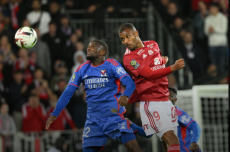 Ligue 1 Uber Eats, J6 : Steve Mounié héros de Brest, la vidéo de son but